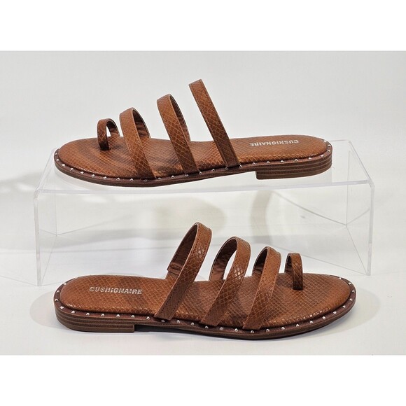 CS Women's 7.5 Cushionaire Tess Toe Loop Thong Sandal +Memory Foam in Tan EUC - Picture 3 of 7